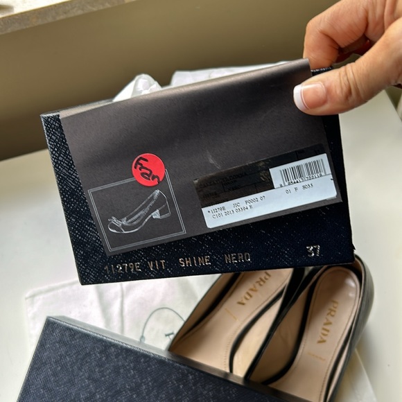 Prada black leather heels - Picture 12 of 12